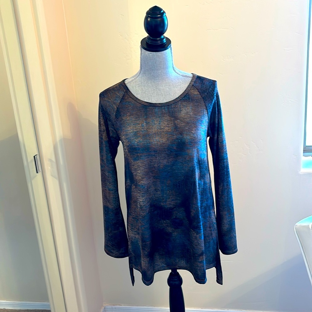Joan Vass top/New without tags.Beautiful subtle print -shades of bronze/teal. S.